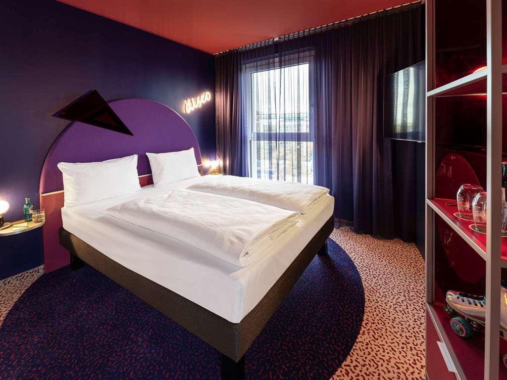 Ibis Styles Muenchen Perlach Pokoj fotografie